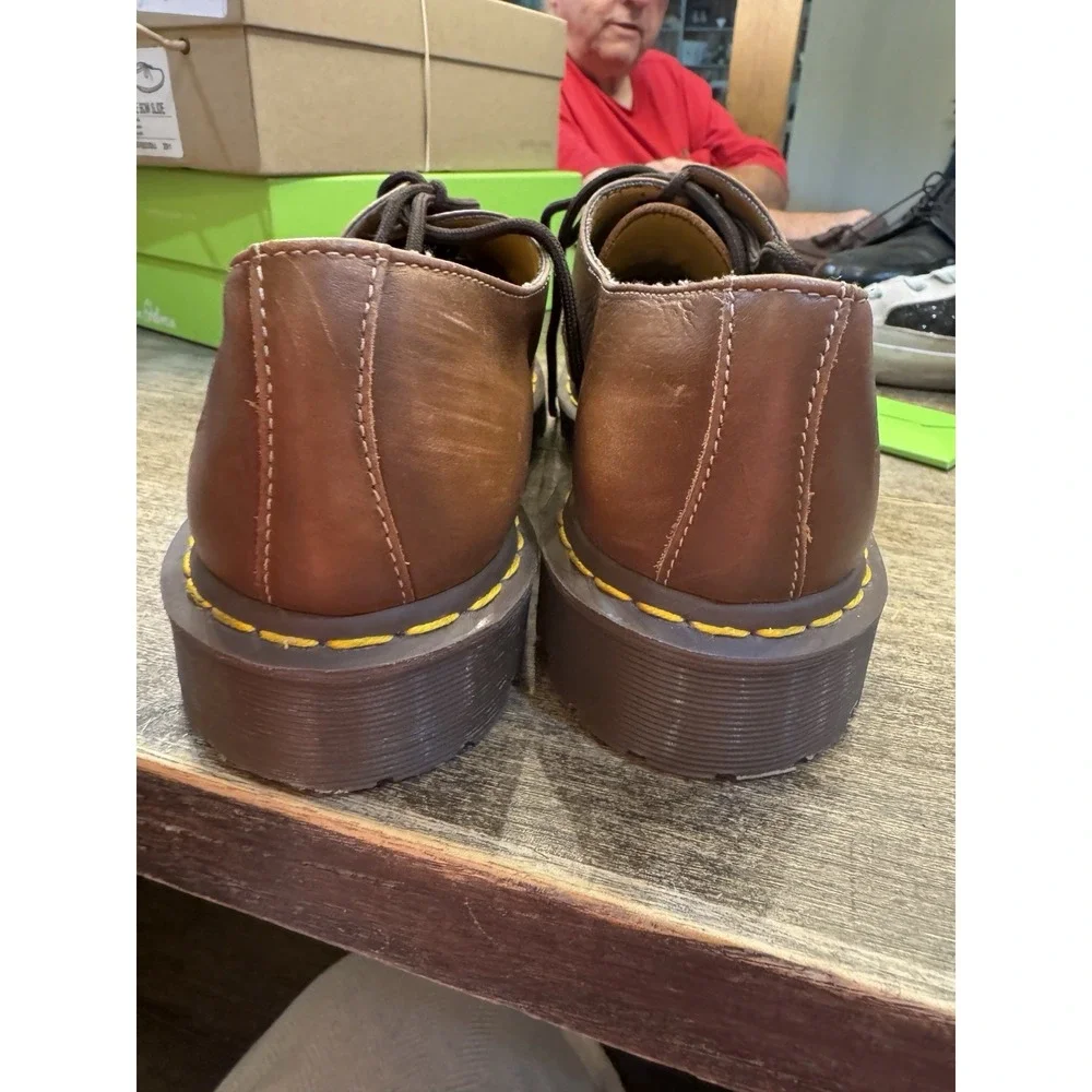 Dr. Martens Brown Lace-Up Oxford Size 10 1461 Ziggy